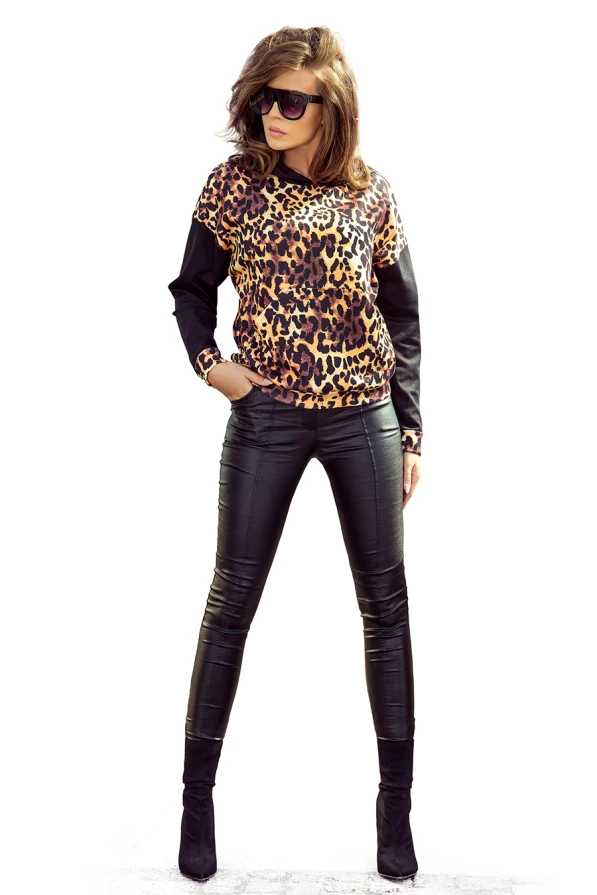 279-1 Kangaroo hoodie - leopard pattern