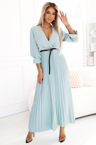 462-3 SERENA Pleated maxi dress with neckline, belt and 3/4 sleeves - Pastel Sage