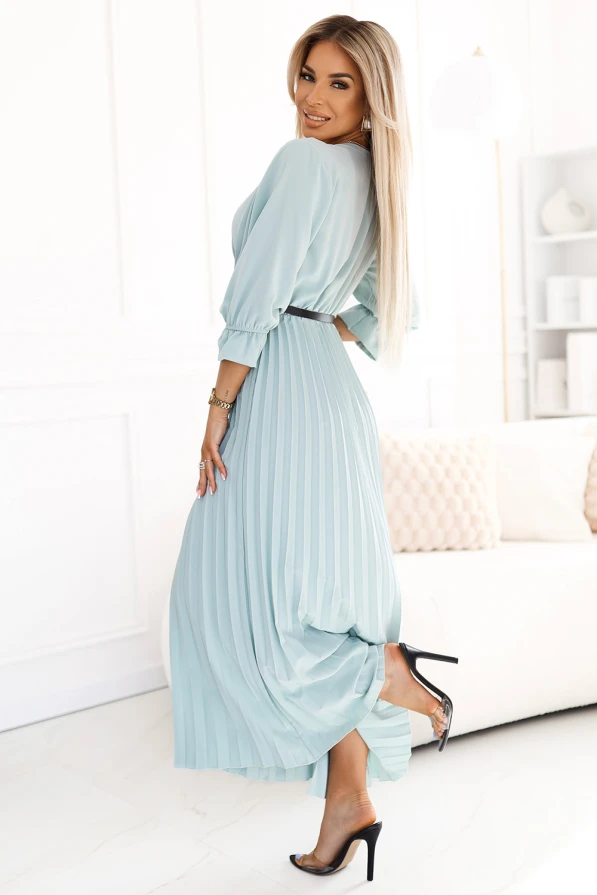 462-3 SERENA Pleated maxi dress with neckline, belt and 3/4 sleeves - Pastel Sage