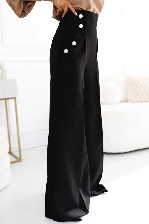 496-2 Elegant wide pants with high waist and golden buttons - black