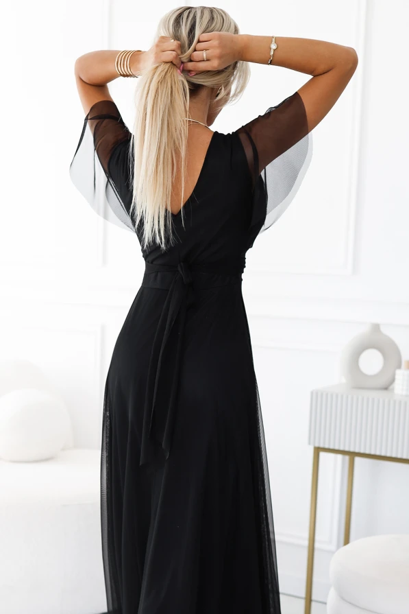 562-3 NASTIA Long dress with neckline and short sleeves - black