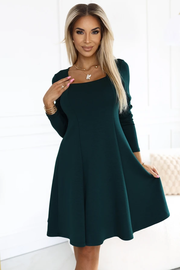 IVANA comfortable trapeze dress with a neckline and long sleeves - green